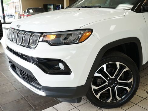 Used 2022 Jeep Compass Limited AWD/4WD image 20