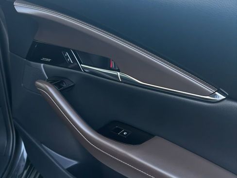 Certified 2025 MAZDA CX-30 AWD 2.5 S w/ Premium Package image 19