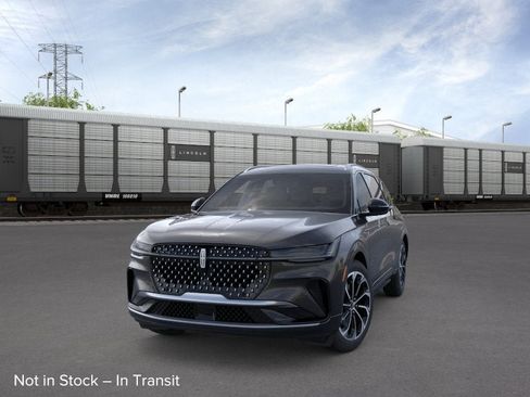 New 2026 Lincoln Nautilus Reserve AWD/4WD image 2