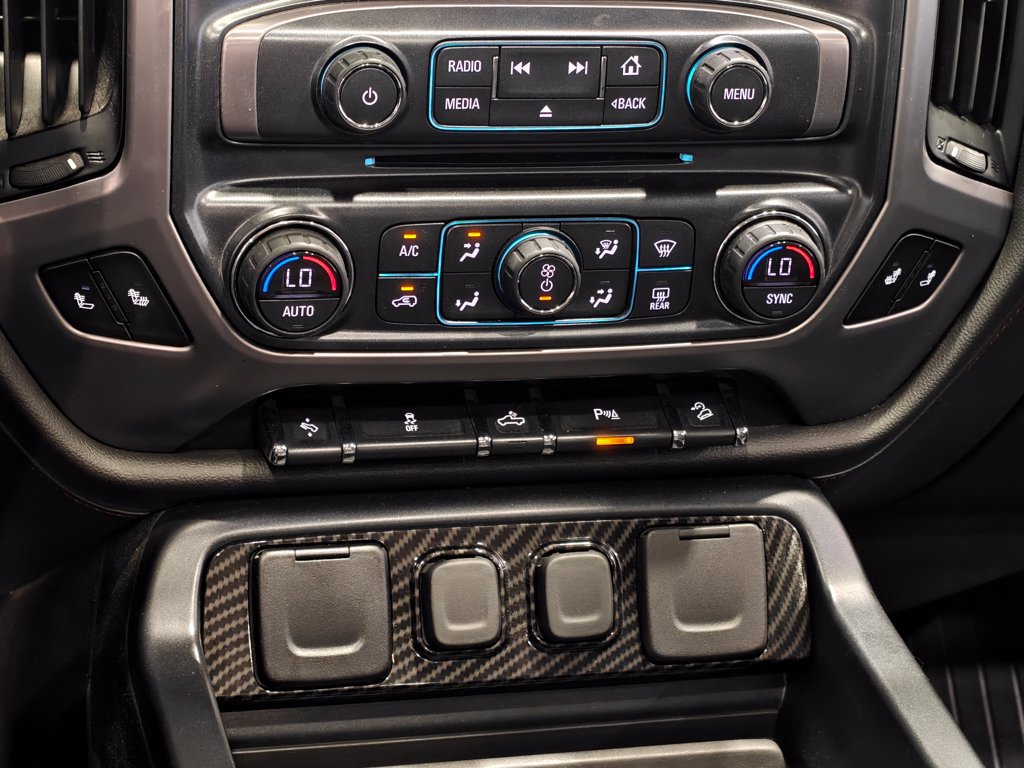 Used 2018 GMC Sierra 1500 SLT w/ All-Terrain Package AWD/4WD image 8