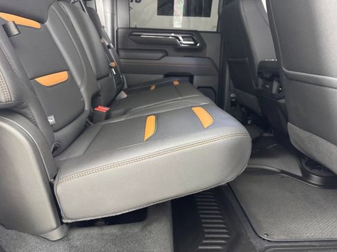 Used 2025 GMC Sierra 2500 AT4 AWD/4WD image 38