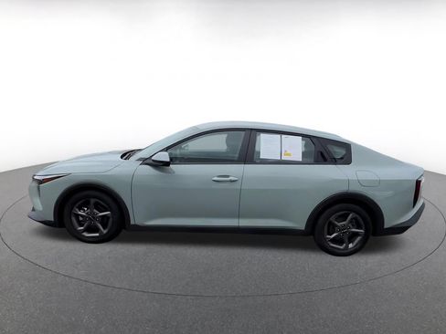 Used 2025 Kia K4 FWD image 8