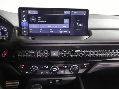 Used 2023 Honda Accord Sport image 43