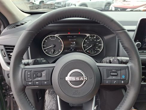 Certified 2024 Nissan Rogue SV w/ SV Premium Package AWD/4WD image 20
