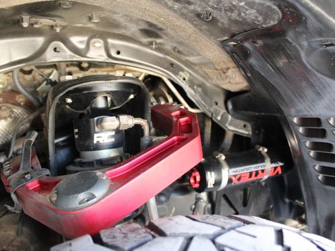 Used 2020 Toyota Tacoma TRD Sport image 12