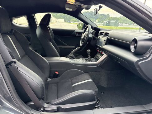 Used 2026 Toyota GR86 Premium w/ ALL Weather Mat Package (TMS) RWD image 16