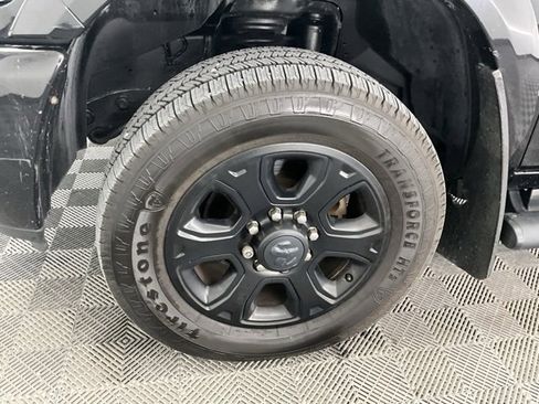 Used 2018 RAM 2500 Laramie w/ Sport Appearance Group image 30