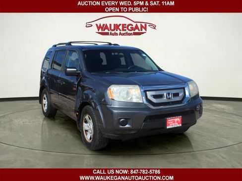 Used 2011 Honda Pilot LX image 2