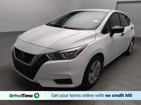 Used 2021 Nissan Versa S FWD image 1
