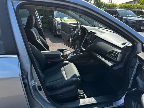 Used 2025 Subaru Outback Limited AWD/4WD image 31