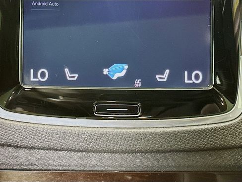 Used 2019 Volvo XC90 T6 Momentum image 23