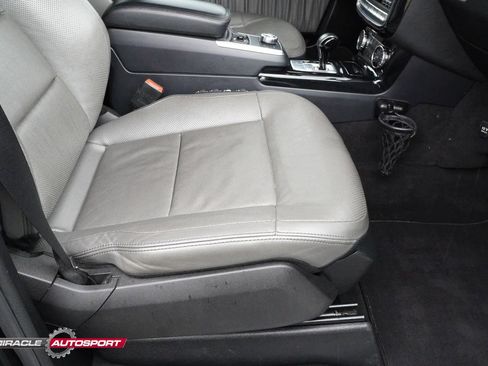 Used 2014 Mercedes-Benz G 550 image 32