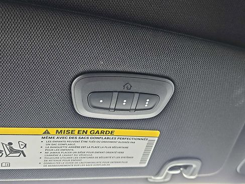 New 2026 Chrysler Pacifica Select image 17