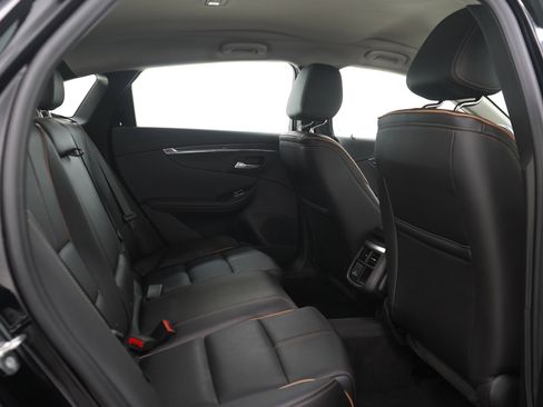 Used 2018 Chevrolet Impala Premier FWD image 12