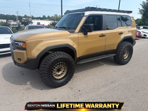 Used 2026 Toyota Land Cruiser w/ Premium Package AWD/4WD image 4