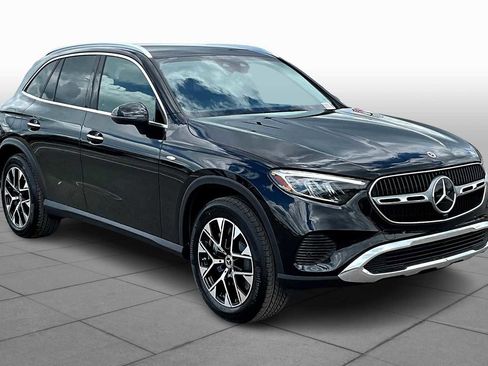New 2025 Mercedes-Benz GLC 350e GLC 350e image 2