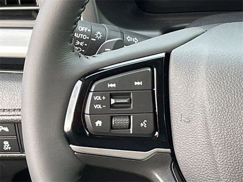 New 2026 Honda Odyssey Touring image 13