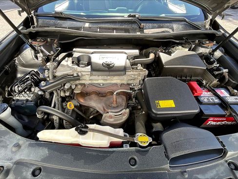 Used 2012 Toyota Camry SE image 13