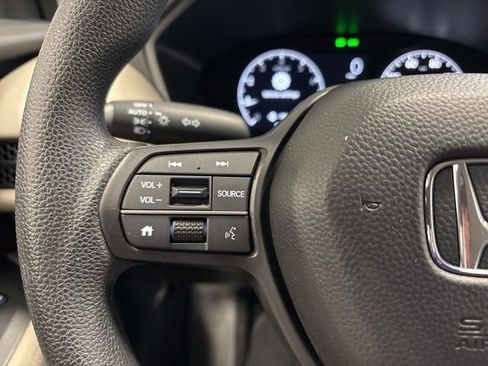 Certified 2024 Honda HR-V LX image 25