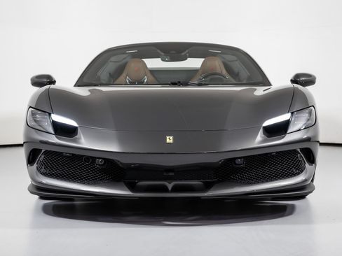 Used 2023 Ferrari 296 GTS RWD image 22