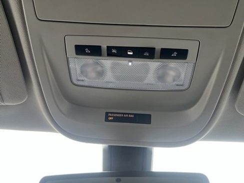 Used 2019 Chevrolet Colorado Z71 image 34