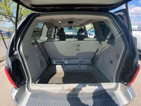 Used 2004 Ford Freestar Limited FWD image 5