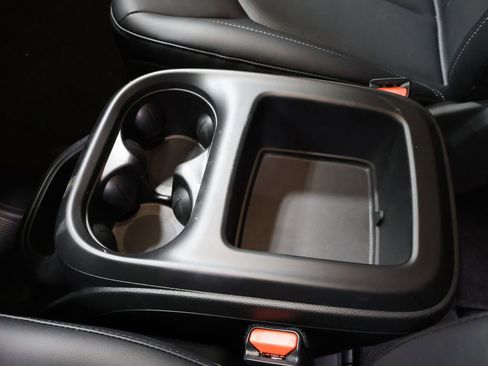 New 2026 Chrysler Voyager LX image 21