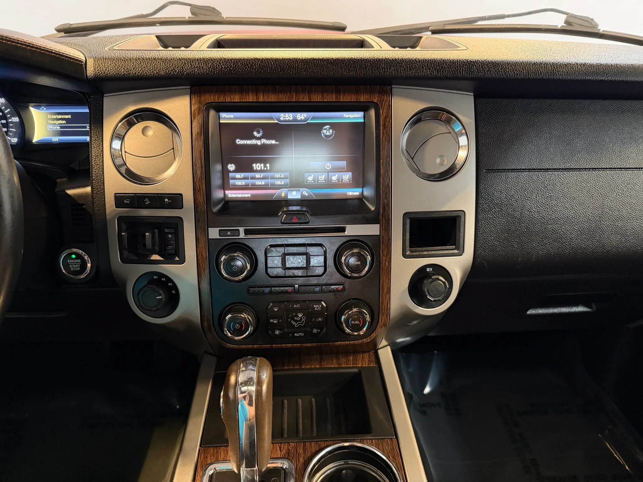 Used 2015 Ford Expedition King Ranch AWD/4WD image 18