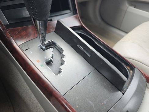 Used 2011 Toyota Avalon image 28