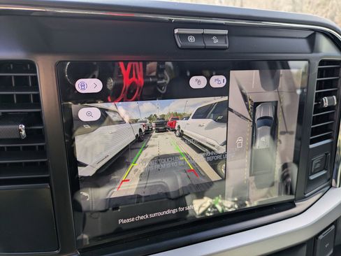 New 2026 Ford F250 XLT w/ XLT Premium Package image 21