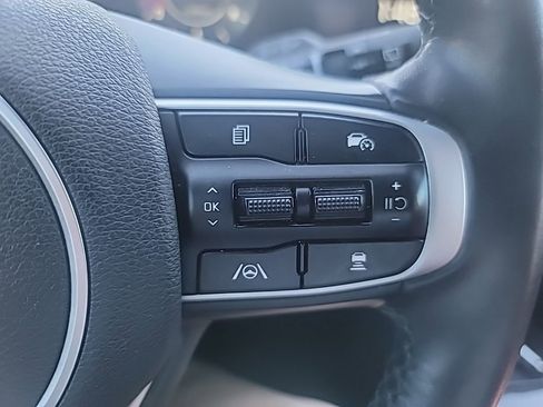 Used 2023 Kia Sportage SX image 19