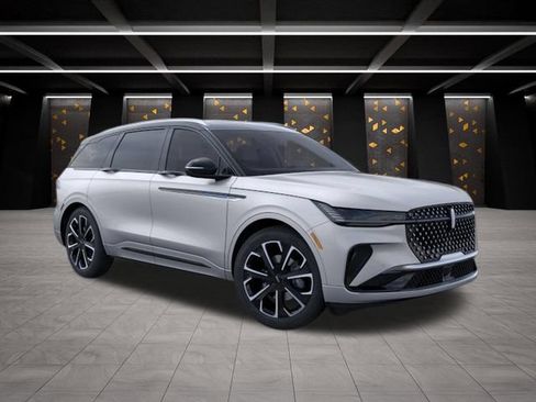 New 2026 Lincoln Nautilus Reserve AWD/4WD image 7