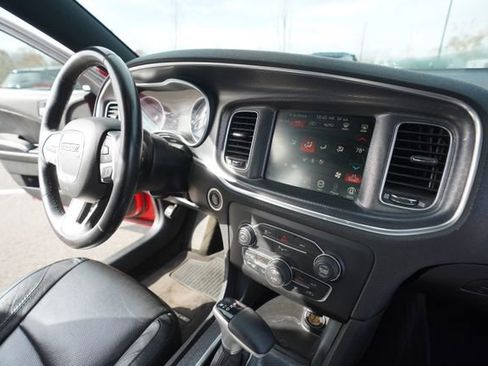 Used 2015 Dodge Charger SXT w/ AWD Plus Group image 32