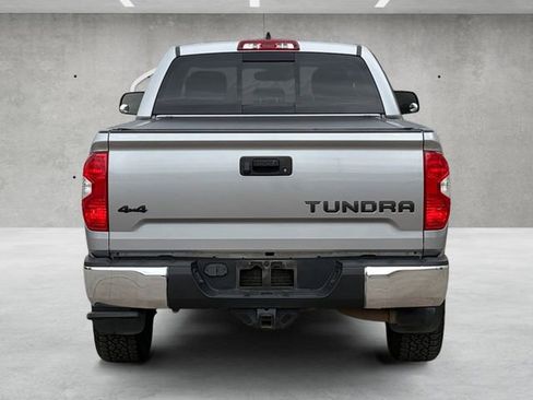 Used 2020 Toyota Tundra SR5 w/ SR5 Upgrade Package AWD/4WD image 15