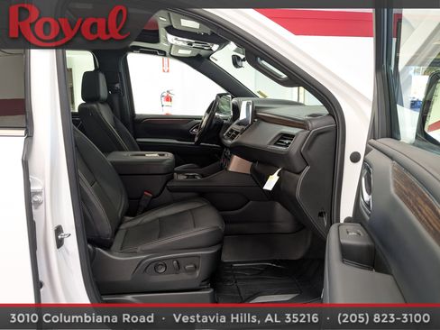 Used 2023 Chevrolet Tahoe High Country image 8