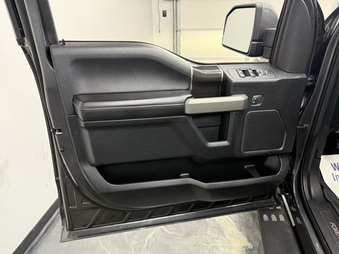 Used 2018 Ford F150 Raptor w/ Equipment Group 802A Luxury AWD/4WD image 9