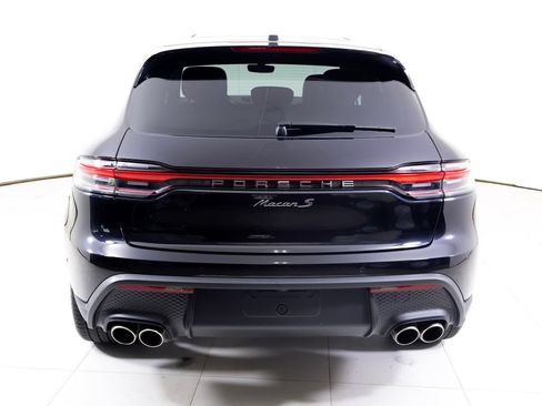 Certified 2023 Porsche Macan S AWD/4WD image 39