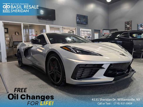 Used 2024 Chevrolet Corvette Stingray Premium Cpe w/ Z51 Performance Package RWD image 1