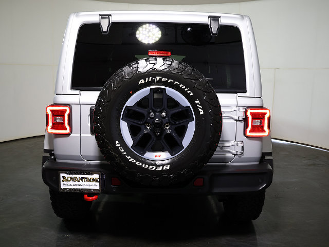 Used 2022 Jeep Wrangler Unlimited Rubicon w/ Cold Weather Group AWD/4WD image 10