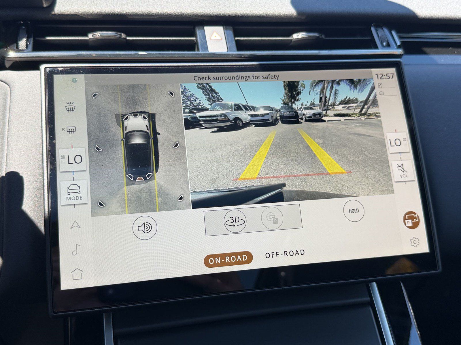New 2026 Land Rover Range Rover Velar S AWD/4WD image 19