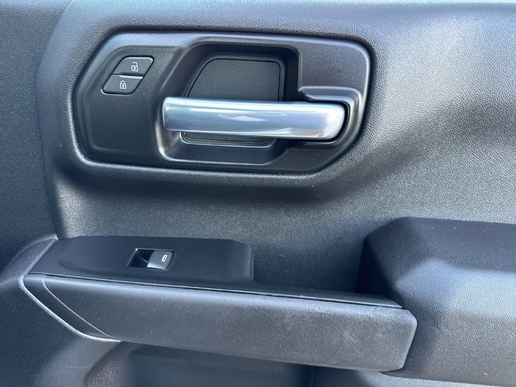 Used 2025 Chevrolet Silverado 1500 W/T RWD image 16