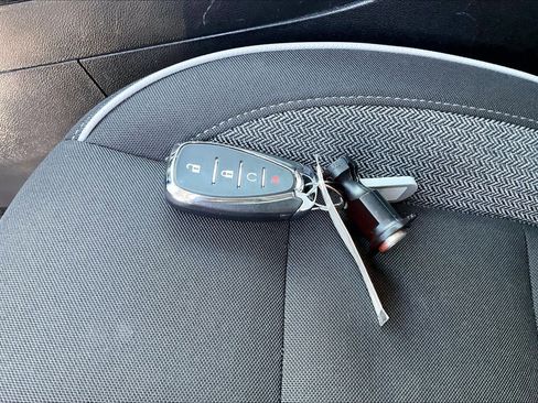 Used 2023 Chevrolet TrailBlazer LT image 12