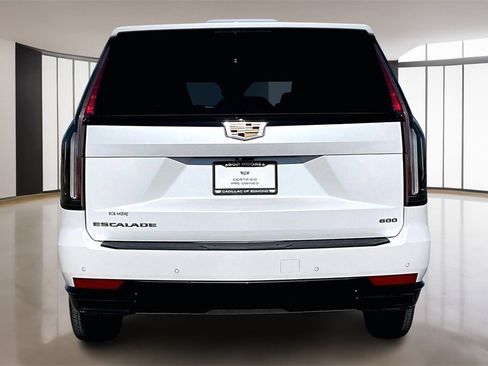 Used 2024 Cadillac Escalade Sport w/ Touring Package image 4