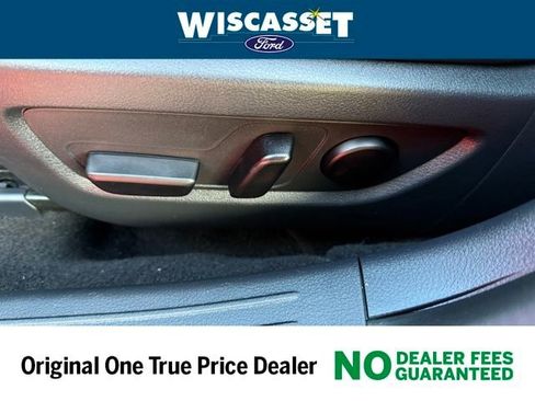 Used 2024 MAZDA CX-50 AWD 2.5 S w/ Preferred Package image 17