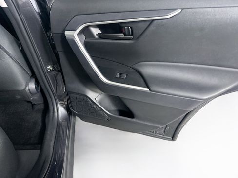 Used 2025 Toyota RAV4 LE image 29