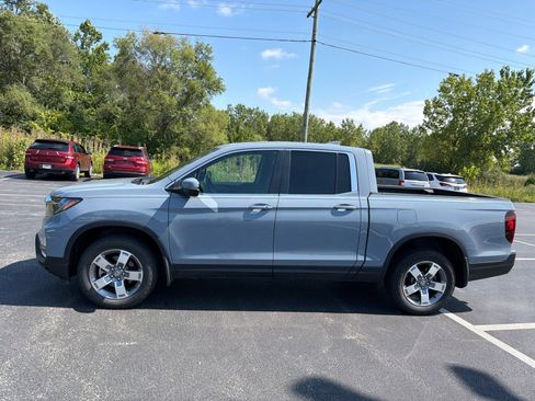 Used 2025 Honda Ridgeline RTL image 3