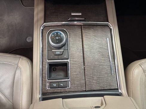 Used 2018 Ford Expedition Limited w/ Equipment Group 302A image 19