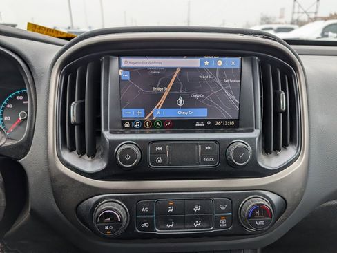 Used 2019 Chevrolet Colorado Z71 image 14