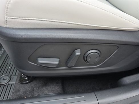 New 2025 Hyundai Tucson SEL image 18