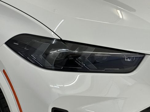 New 2026 BMW X5 M60i w/ Parking Assistance Package image 10